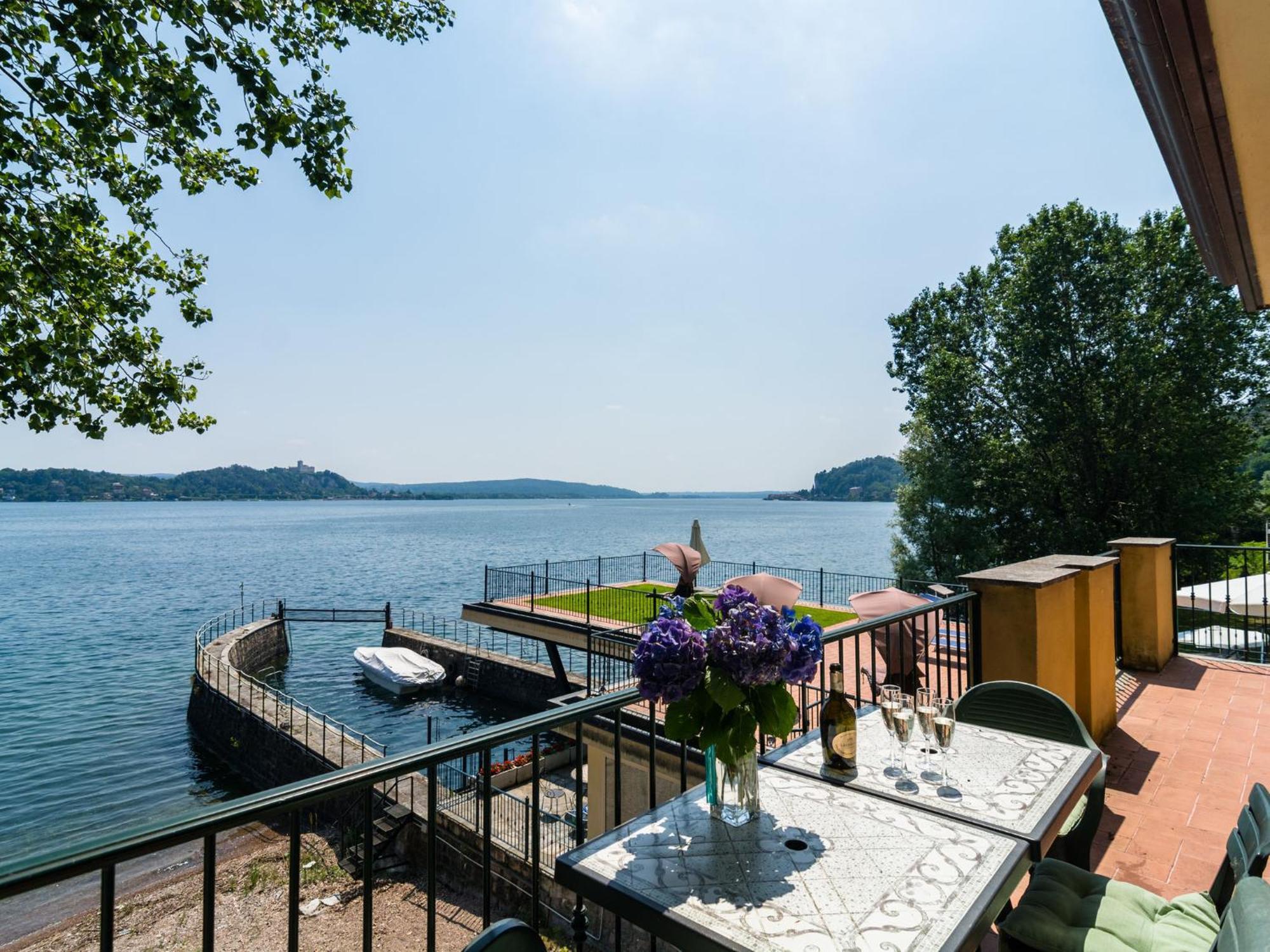Residence Villa Greta Meina Eksteriør billede